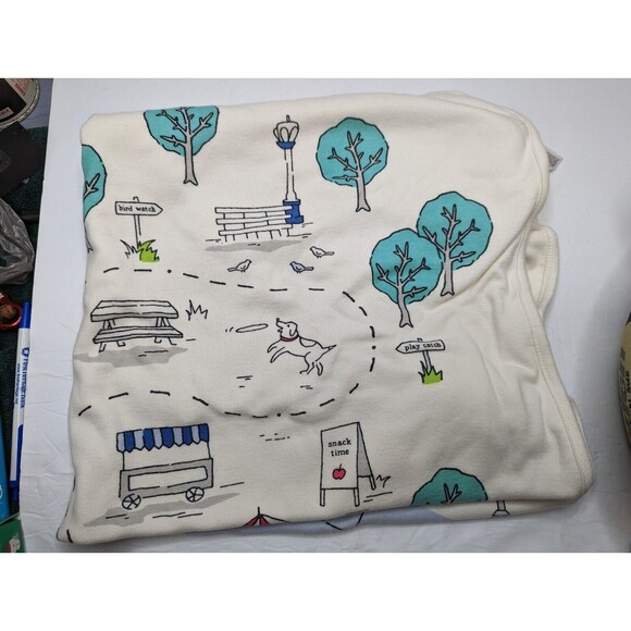 Baby Gap White Let's Go on a Picnic Dog Park Cotton Blanket Security 2016 30x34 - Picture 5 of 10